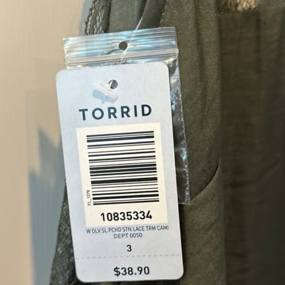 Torrid Olive Green Lace Trim Racerback Cami Top Button Back Satin‎ Plus Size 3 - Picture 6 of 6